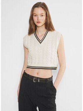 NWT Aritzia Sunday Best Winston Sweater Vest